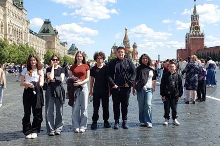 группа Students International